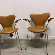  By Fogstrup  -  NY Arne Jacobsen 7'er stol model 3207